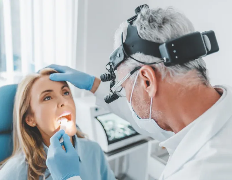 examining throat infection
