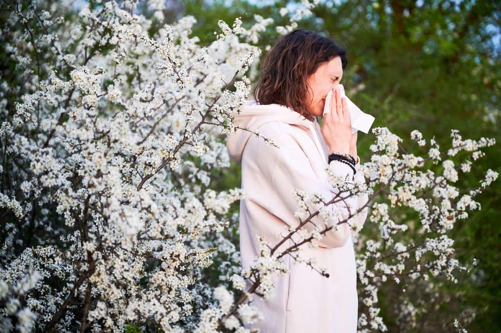 Man allergic suffering from seasonal allergy